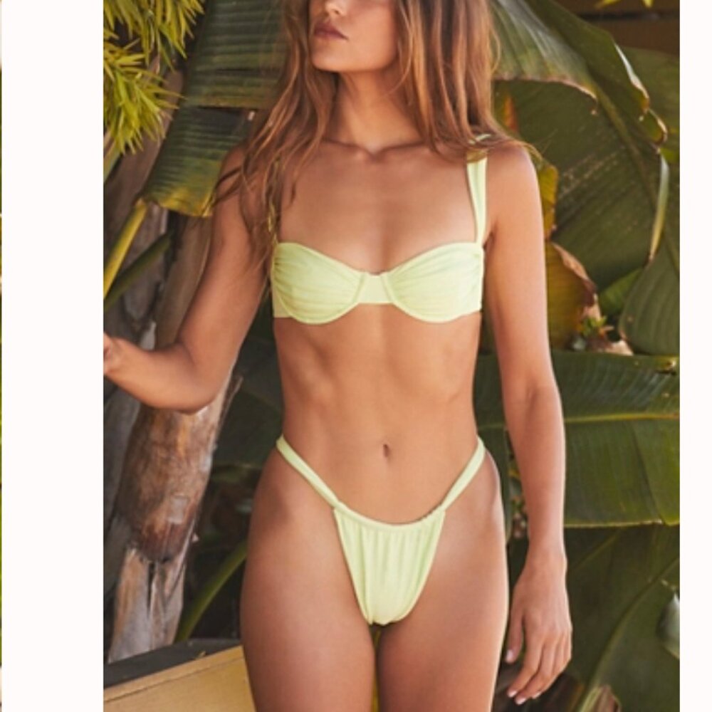 Belle the Label "Bare Bottoms" + "Oracle Top" NEVER WORN. Excellent Condition